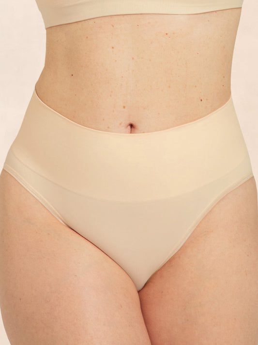 Everyday Comfort Smoothing Panty