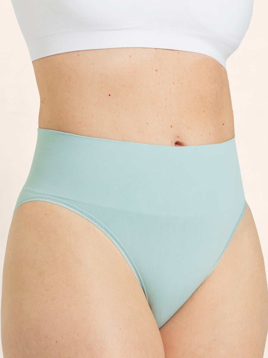 Everyday Comfort Smoothing Panty