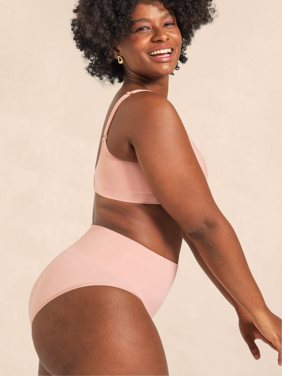 Everyday Comfort Smoothing Panty