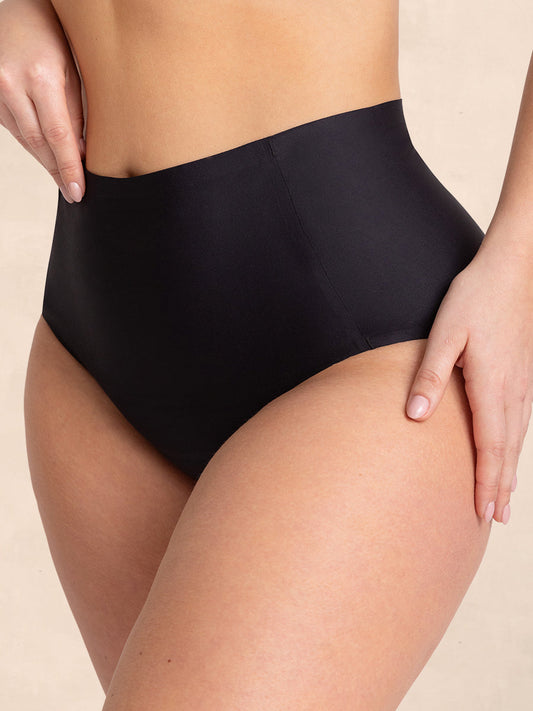 Seamless Stretch Mid-Waist Brief