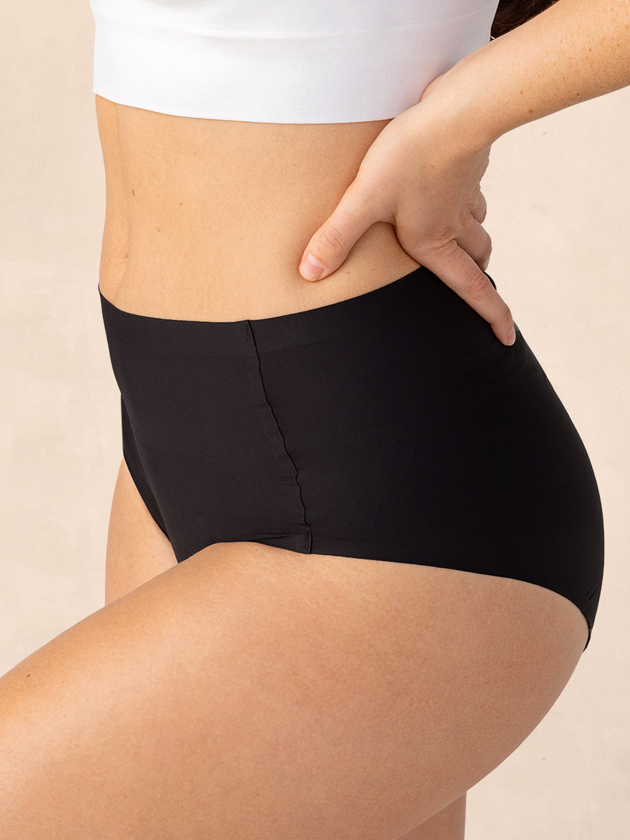 Seamless Stretch Mid-Waist Brief