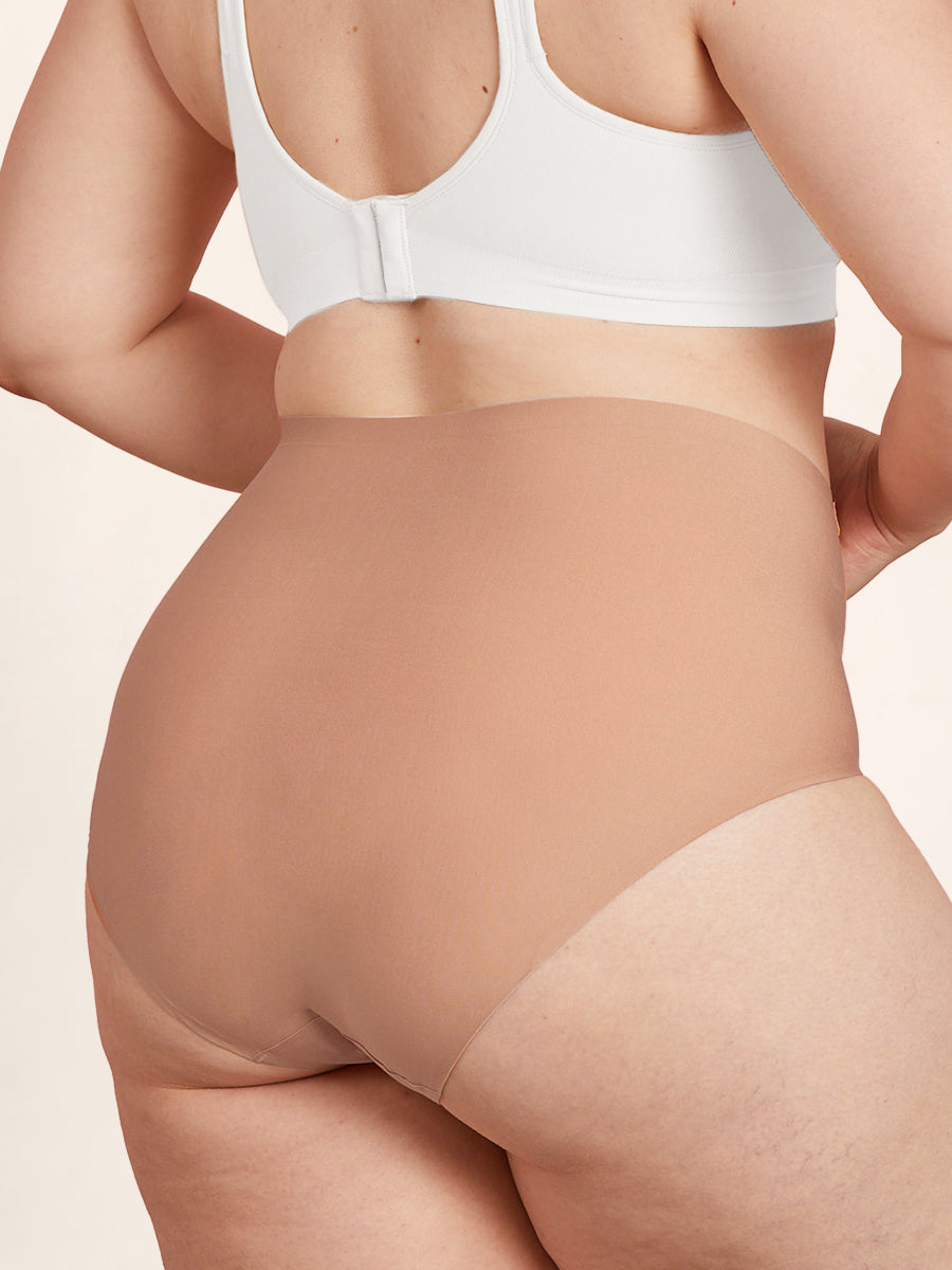 Seamless Stretch Mid-Waist Brief